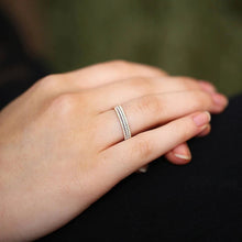 Φόρτωσε την φωτογραφία στο Gallery viewer, Ατσάλινο δαχτυλίδι siren micro βέργα με ζιργκόν, σε ασημί 09032418