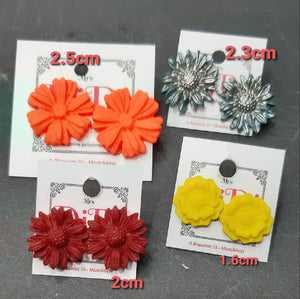 Σκουλαρίκια καρφάκι, χειροποίητα, μικρά πορτοκαλί λουλούδια 2cm