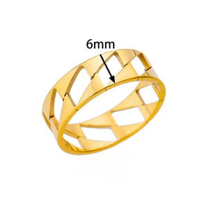 Ατσάλινο δαχτυλίδι Νο7 με γεωμετρικό σχέδιο, σε κίτρινο χρυσό