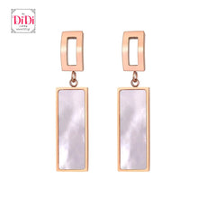 Φόρτωσε την φωτογραφία στο Gallery viewer, Ατσάλινα σκουλαρίκια καρφάκι στενόμακρο λευκό φίλντισι, σε ροζ χρυσό