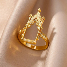 Φόρτωσε την φωτογραφία στο Gallery viewer, Ατσάλινο δαχτυλίδι Νο7 με σχέδιο, σε κίτρινο χρυσό 13022414