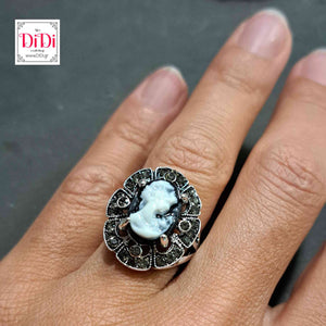 Δαχτυλίδι καμέο, μαύρο - λευκή γυναικεία φιγούρα, 1610237