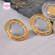 Φόρτωσε την φωτογραφία στο Gallery viewer, Ατσάλινα σκουλαρίκια καρφάκι, οβάλ δίχρωμο, σε κίτρινο χρυσό - ασημί 13032419G