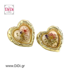 Σκουλαρίκια καρφάκι, καρδιές χρυσό με resin και αποξηραμένα λουλούδια 1711234