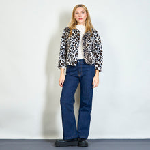 Φόρτωσε την φωτογραφία στο Gallery viewer, Γούνα leopard pattern, μπεζ