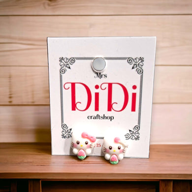 Ατσάλινα σκουλαρίκια καρφάκι με Hello Kitty 2702241