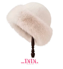 Φόρτωσε την φωτογραφία στο Gallery viewer, Καπέλο γούνινο με επένδυση, φοριέται και απο τις 2 πλευρές, μπεζ, 1512251BG