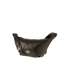 Φόρτωσε την φωτογραφία στο Gallery viewer, Τσάντα χιαστί Croissant Bag, μαύρο, 24251