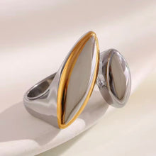 Φόρτωσε την φωτογραφία στο Gallery viewer, Ατσάλινο δαχτυλίδι μεγάλο, δίχρωμο ασημί - χρυσό, 1911255