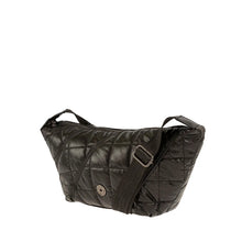 Φόρτωσε την φωτογραφία στο Gallery viewer, Τσάντα Croissant Bag καπιτονέ, μαύρο, 24260