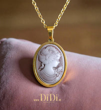 Φόρτωσε την φωτογραφία στο Gallery viewer, Κολιέ ατσάλινο με σοκολά καμέο 1,8cm x 2,5cm, σε κίτρινο χρυσό, 1111254