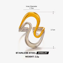 Φόρτωσε την φωτογραφία στο Gallery viewer, Δαχτυλίδι ατσάλινο ακανόνιστο σχέδιο, σε ασημί - κίτρινο χρυσό, 3010251B