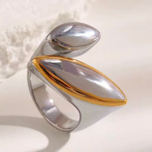 Φόρτωσε την φωτογραφία στο Gallery viewer, Ατσάλινο δαχτυλίδι μεγάλο, δίχρωμο ασημί - χρυσό, 1911255