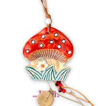 Φόρτωσε την φωτογραφία στο Gallery viewer, Χριστουγεννιάτικο γούρι μανιτάρι, κεραμικό &amp; κρεμαστό, 2810257