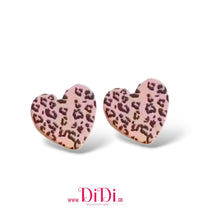 Φόρτωσε την φωτογραφία στο Gallery viewer, Σκουλαρίκια καρφάκι, καρδιές ακριλικές, σχέδιο ροζ λεοπάρ, 30102514