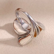 Φόρτωσε την φωτογραφία στο Gallery viewer, Ατσάλινο δαχτυλίδι μεγάλο, δίχρωμο ασημί - χρυσό, 1911253