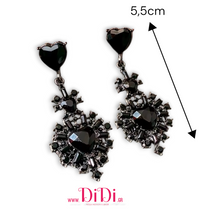 Φόρτωσε την φωτογραφία στο Gallery viewer, Σκουλαρίκια με κρύσταλλα σε μαύρο, 0512258