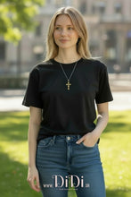 Φόρτωσε την φωτογραφία στο Gallery viewer, Κολιέ σταυρός ατσάλινος με σχέδιο, σε ασημί - κίτρινο χρυσό, 0802266