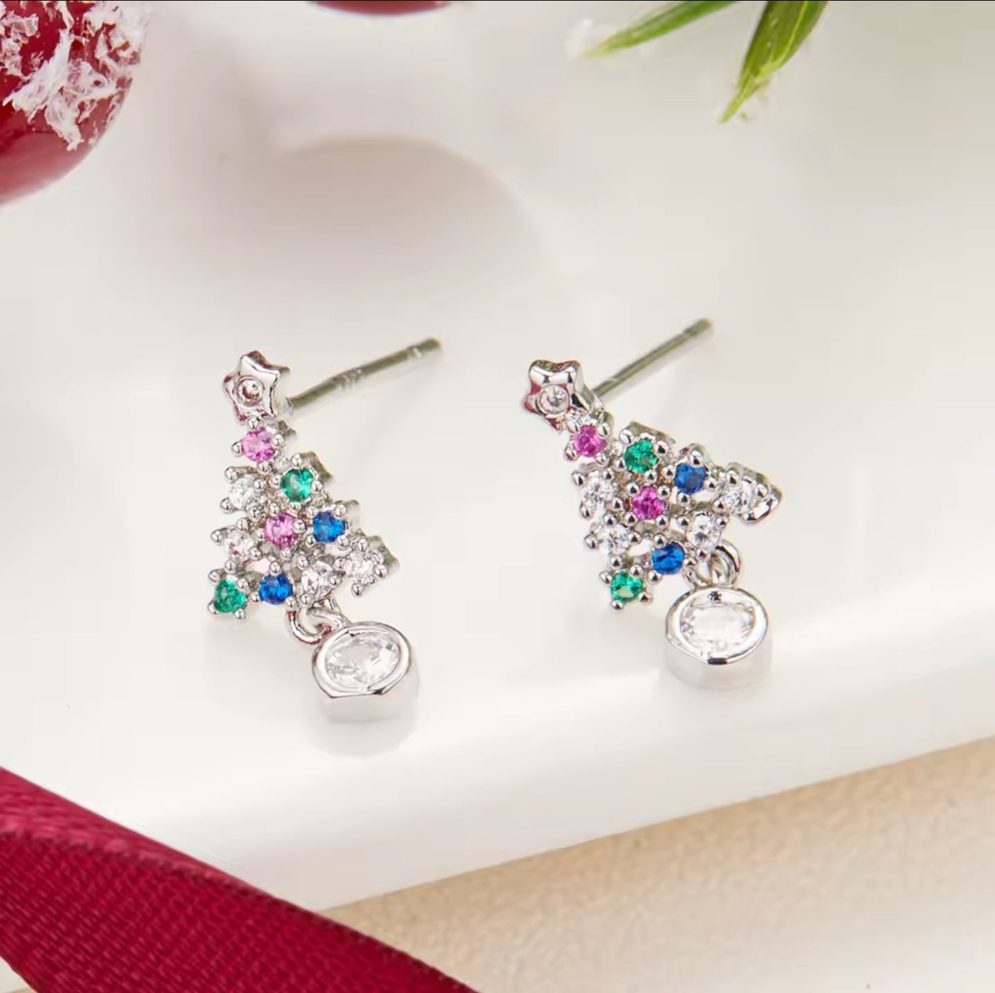 Χριστουγεννιάτικα σκουλαρίκια ακριλικά δεντράκια, ασημί, 0110252