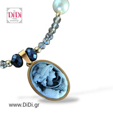 Φόρτωσε την φωτογραφία στο Gallery viewer, Κολιέ ατσάλινο με γυάλινες πέρλες &amp; κρύσταλλα, στοιχείο ατσάλινο με μαύρο καμέο 1,8cm x 2,5cm, σε κίτρινο χρυσό, 1910255