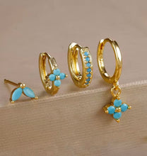 Φόρτωσε την φωτογραφία στο Gallery viewer, Σκουλαρίκια ατσάλινα σετ 4άδα με γαλάζιο κρύσταλλο, σε κίτρινο  χρυσό, 21102510