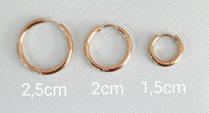 Ατσάλινα σκουλαρίκια κρίκοι στρογγυλεμένοι, σε χρυσό διαμέτρου 1,5cm