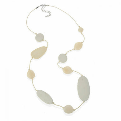 Κολιέ μακρύ με μπεζ ξύλινες χάντρες και ακριλικές πέτρες