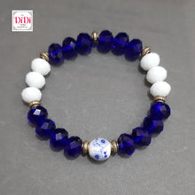 Φόρτωσε την φωτογραφία στο Gallery viewer, Βραχιόλι με διάφορες γυάλινες χάντρες, 72213