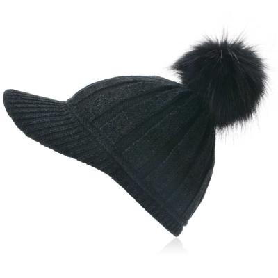 Σκουφί καπέλο μαύρο με φούντα και επένδυση γούνας